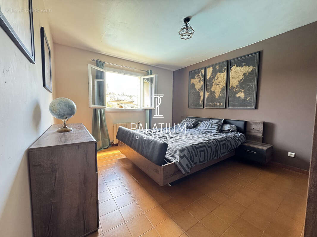 Maison à VINON-SUR-VERDON