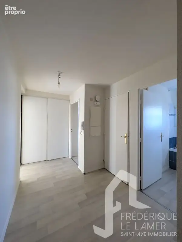 Appartement Saint Ave 3 pièces 67 m2 + garage - photo 9