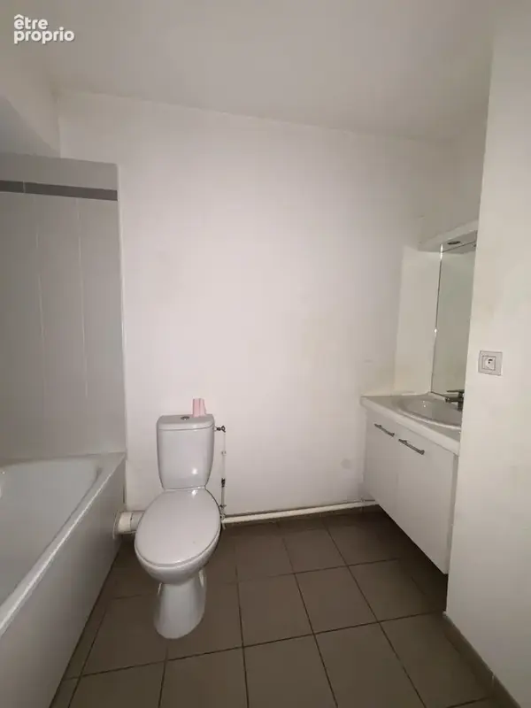 T3 avec grand balcon et parking   Marseille 15ème - photo 8