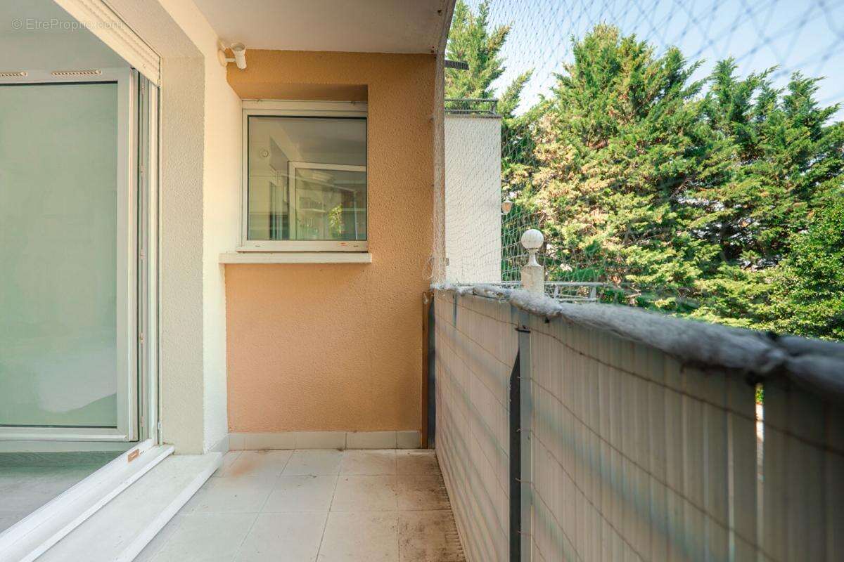 Appartement à CHATILLON