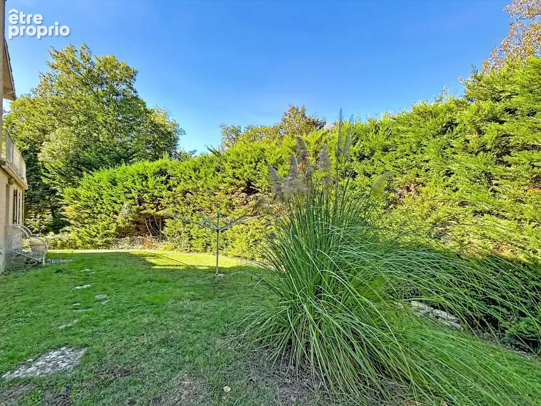 Maison au pied de la Tour de Soyons — 221 m² et parc de 3 200 m² - photo 7