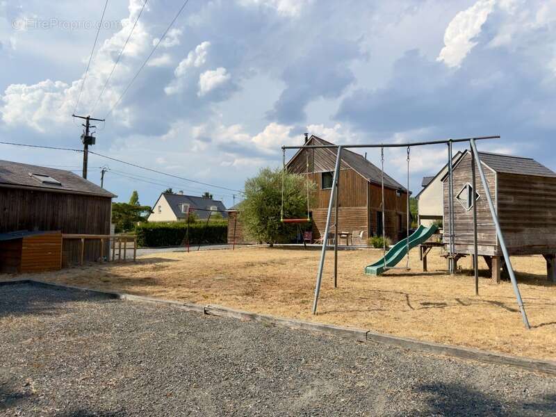 ALLONNES, Maison de 137m² 4 chambres avec vie de plain-pied sur terrain arboré de 1110m² - photo 18