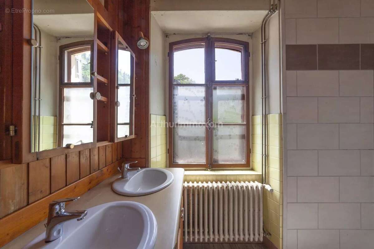Appartement à LES GRAS