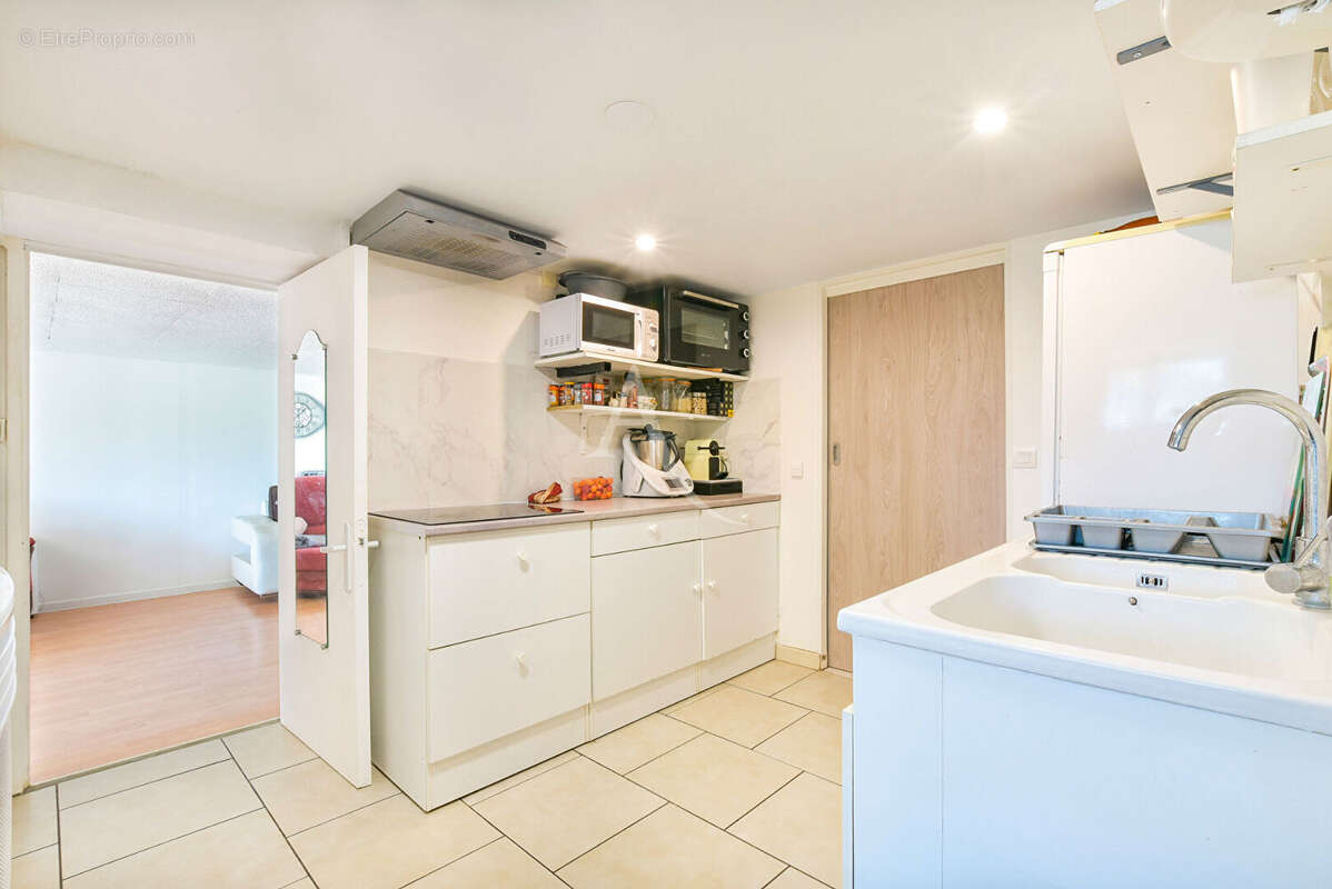 Maison à VAUX-LE-PENIL