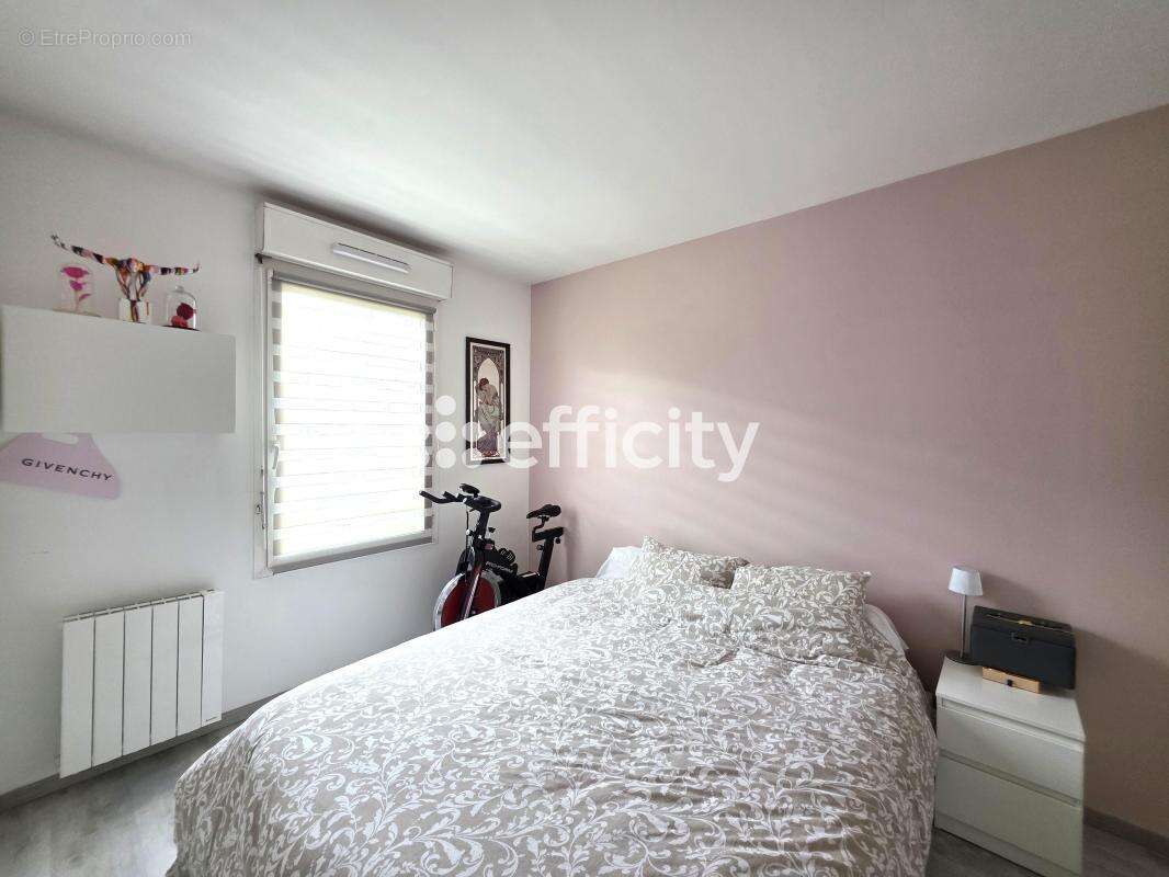 Appartement à CHATILLON