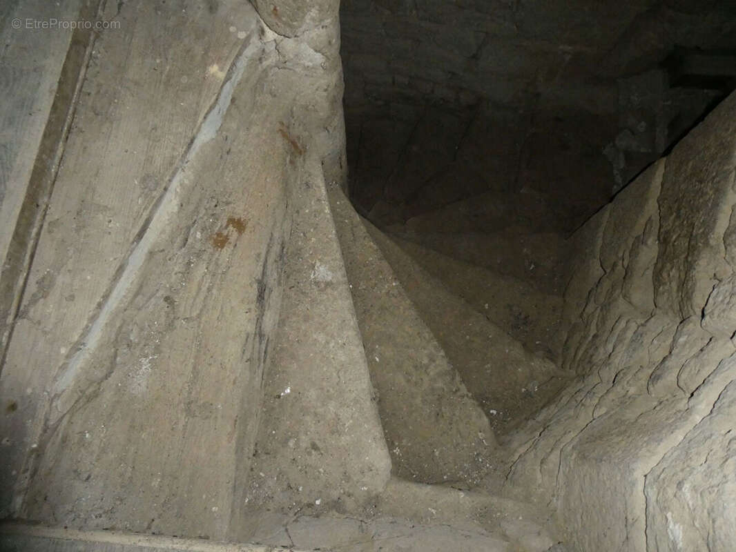Maison à MAGNY-LE-DESERT