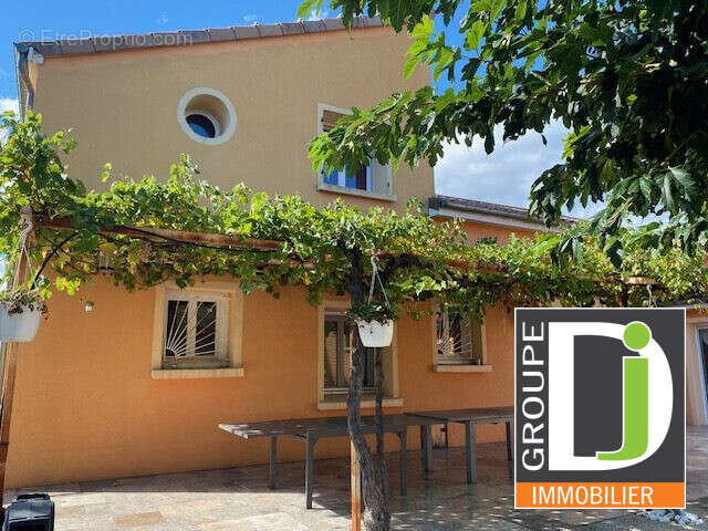 Maison à PORTES-LES-VALENCE