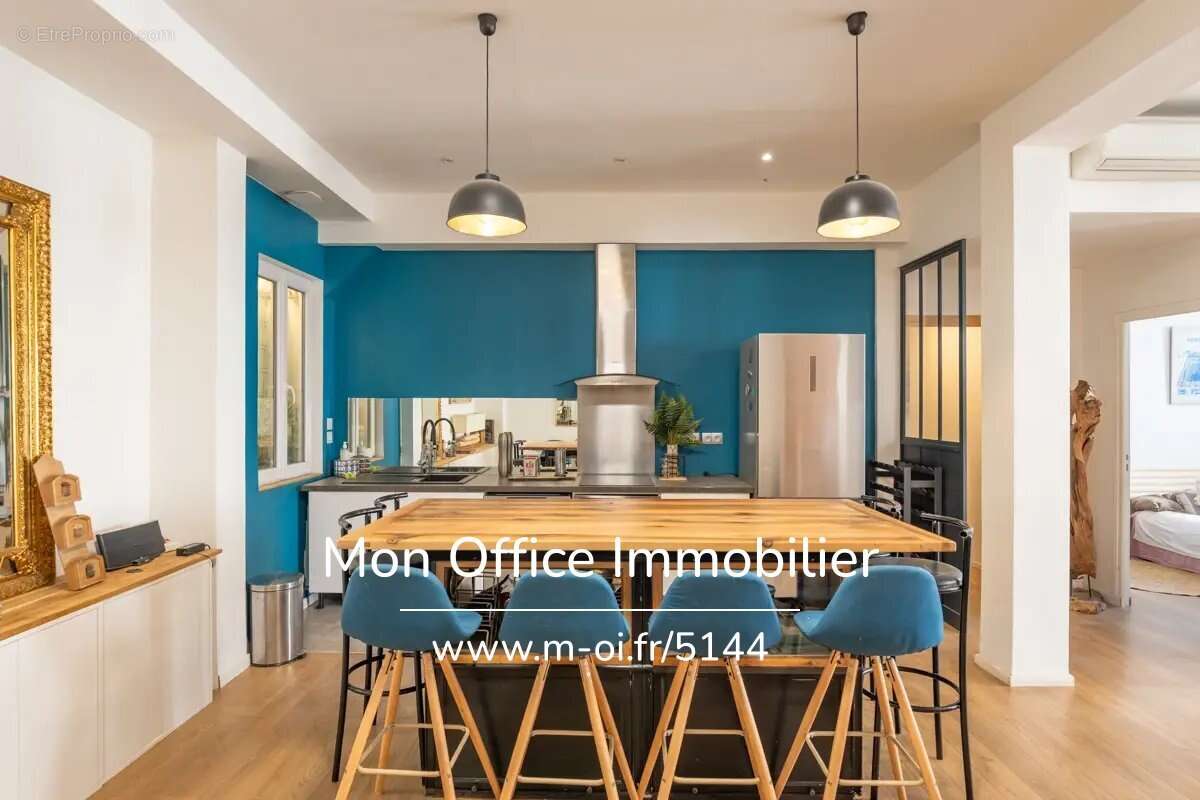 Appartement à MARSEILLE-6E