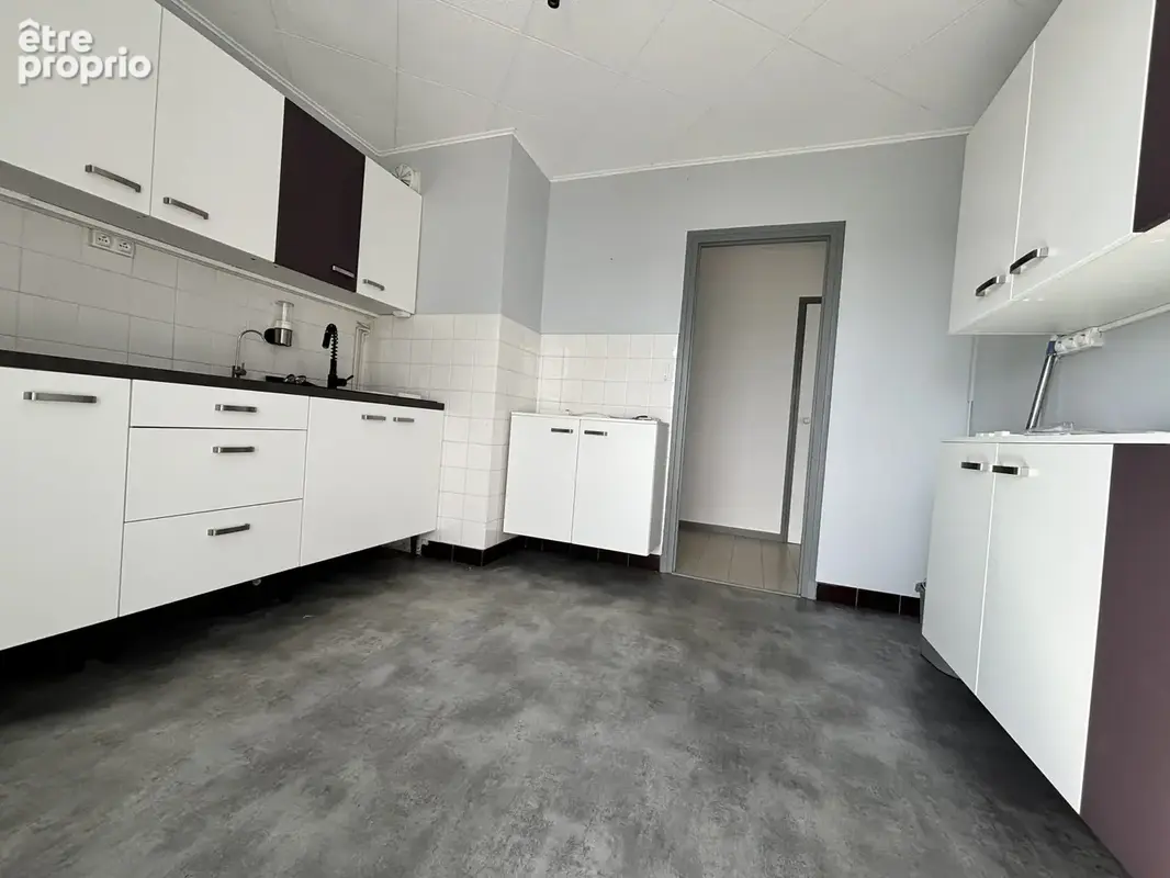 Appartement 5 pièces 91 m² à vendre à Romans-Sur-Isere (26100) - photo 4