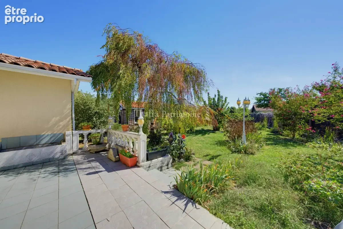 Lanton   Maison avec dépendance et terrain de plus de 1000 m2 à proximité du Bassin - photo 14