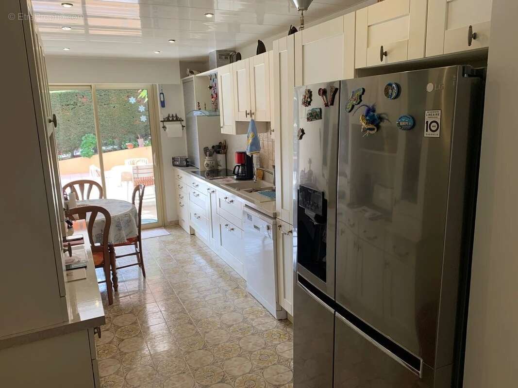 Appartement à MANDELIEU-LA-NAPOULE