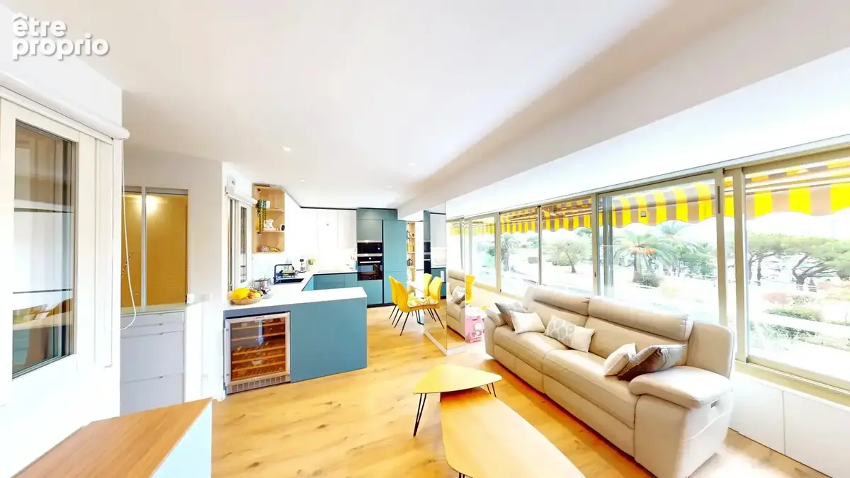 Photo Appartement à Villeneuve-Loubet au prix de 552 550€