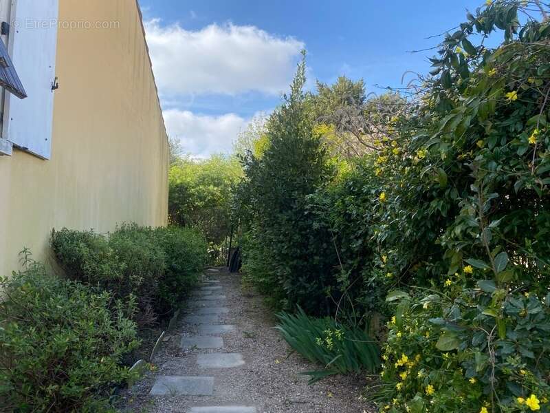 Maison à SAINT-PRIVAT-DES-VIEUX