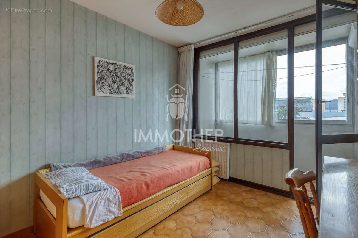 Appartement à ECHIROLLES