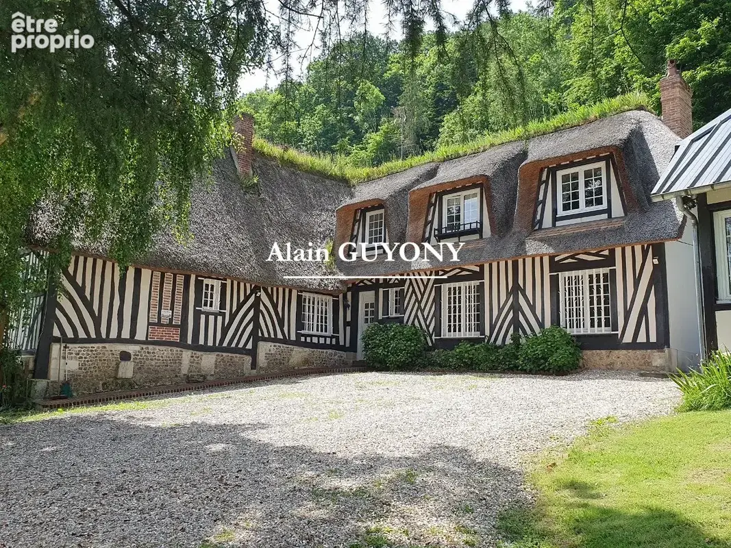 Maison 6 pièces 208 m² à vendre à Cormeilles (27260) - photo 1