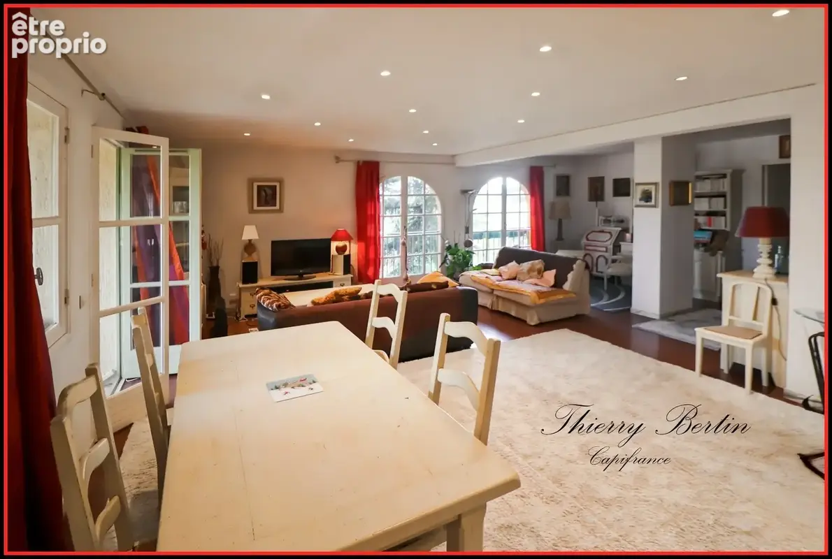 Appartement à vendre 4 pièces VILLENEUVE LOUBET (06) - photo 4