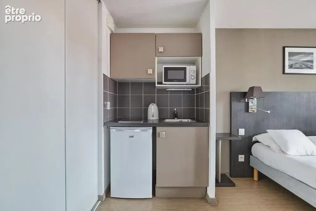 INVESTISSEMENT LOCATIF  Marseille  Résidence Affaires Odalys City Marseille Le Dôme - 7,26% de rentabilité - photo 3