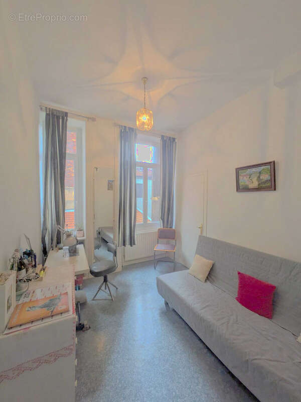 Appartement à SAINT-ETIENNE