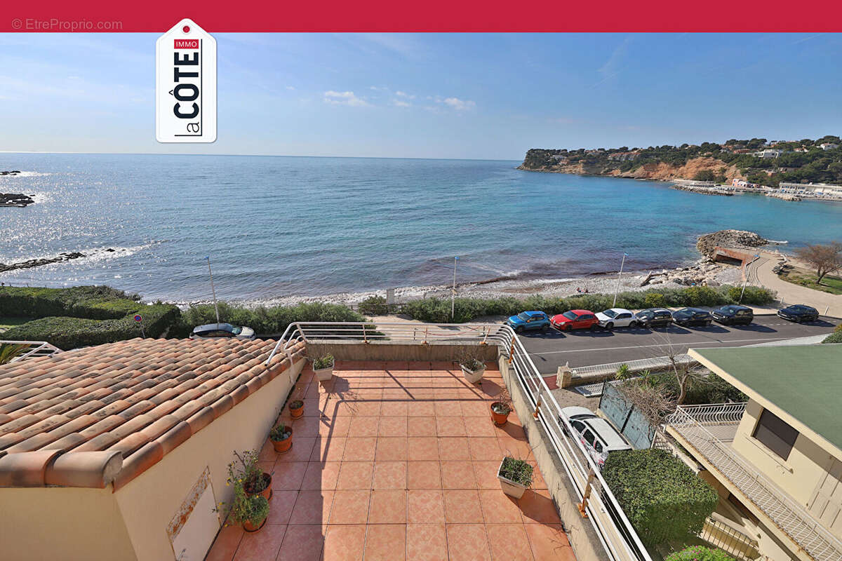 Appartement à CARRY-LE-ROUET