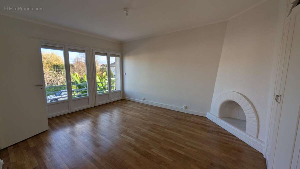 Maison à BRIVE-LA-GAILLARDE