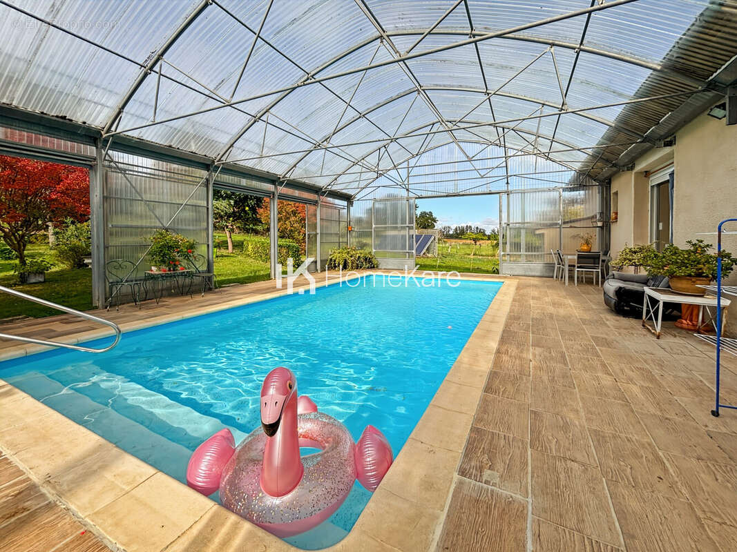 Maison à LEZAT-SUR-LEZE