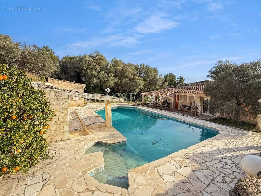 Maison à MARSEILLE-13E