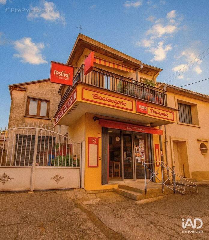 Photo 1 - Commerce à BEAUVOISIN