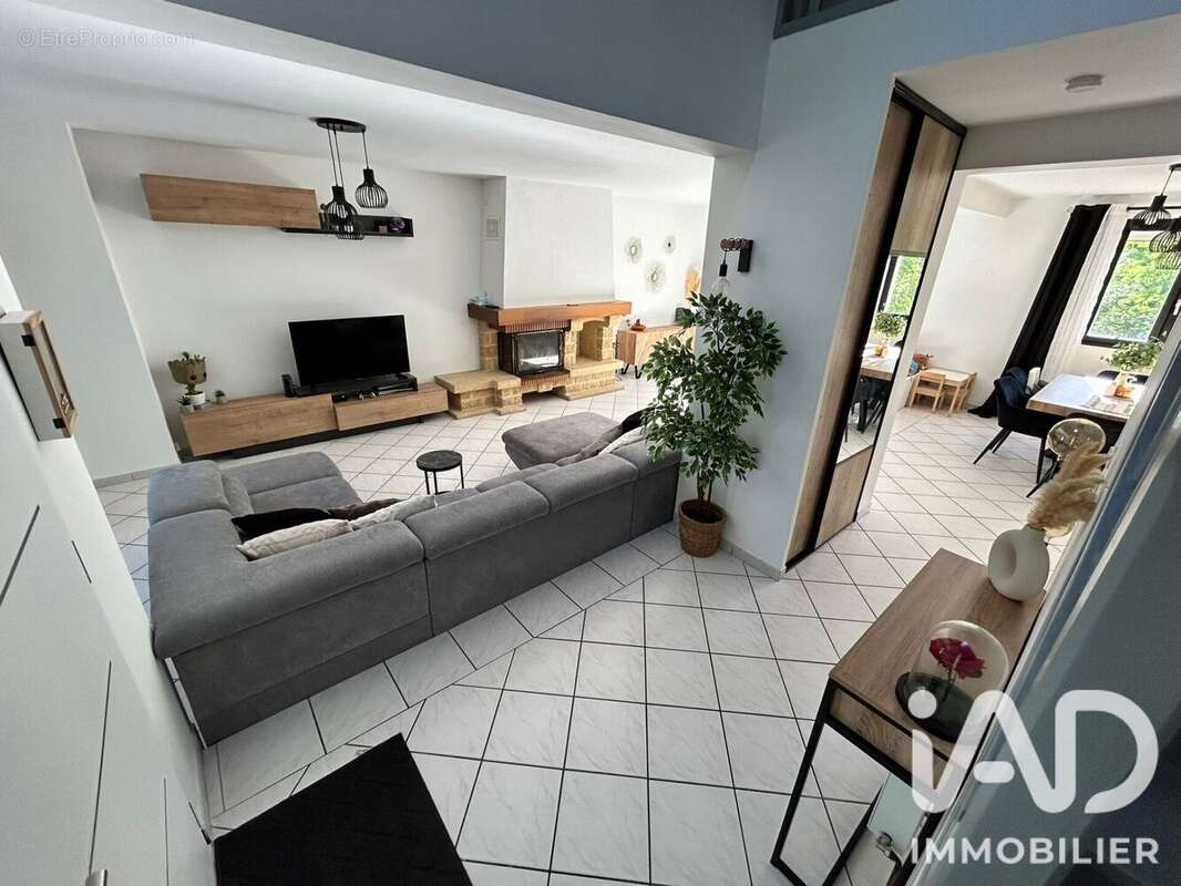 Maison 148 m² à Saacy-Sur-Marne  - photo 5