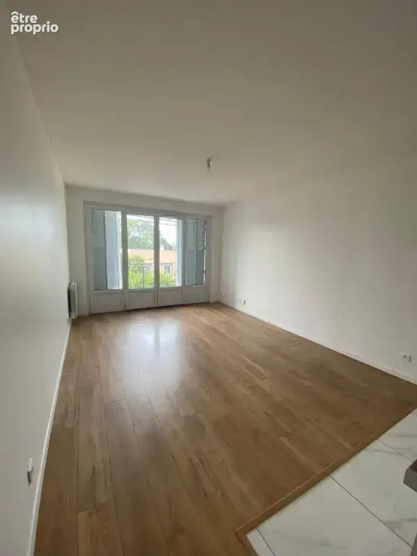 Appartement à AUBERVILLIERS