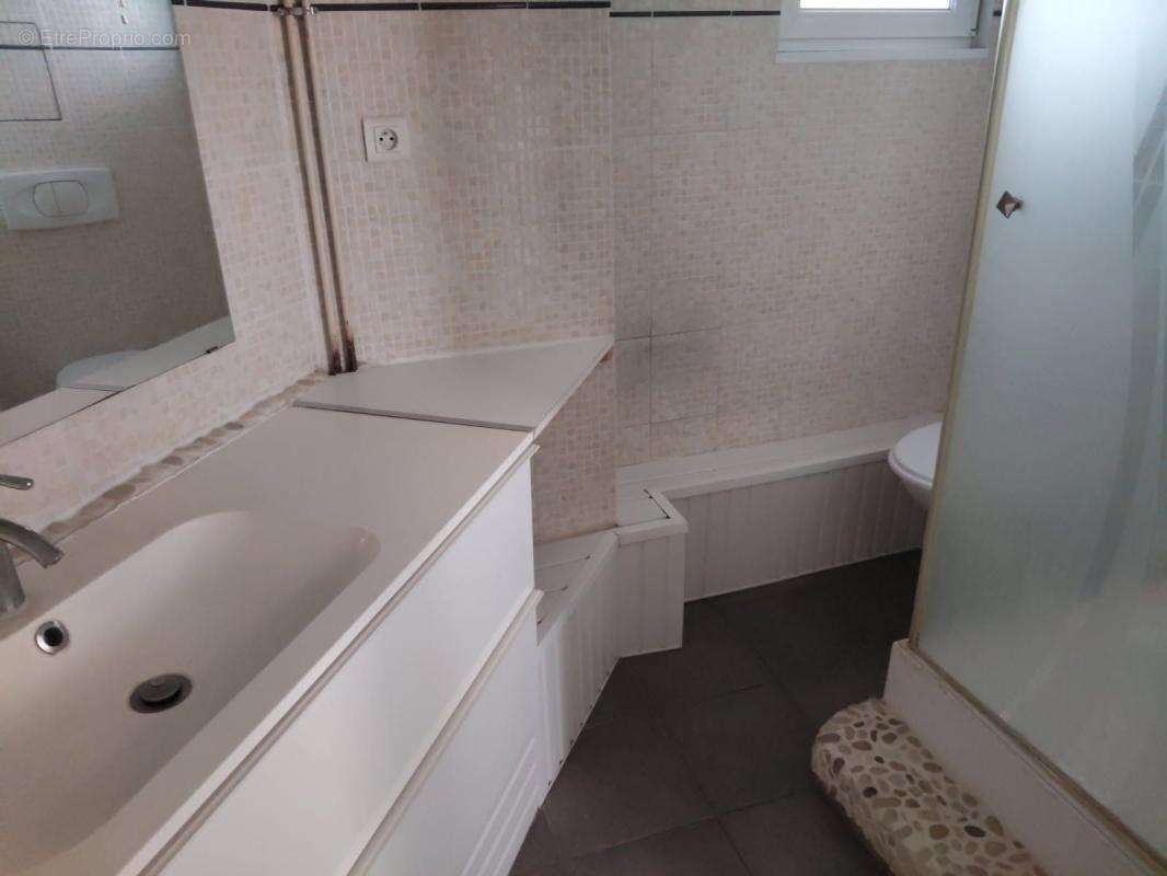 Appartement à PONT-DE-CHERUY