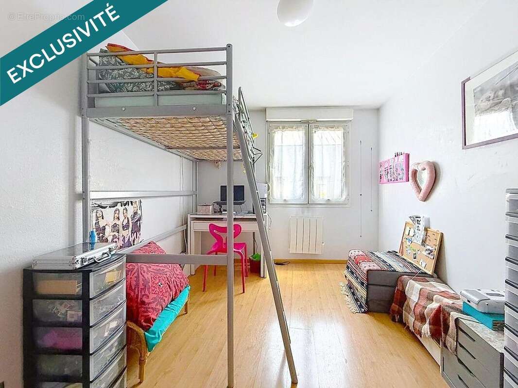 Photo 7 - Appartement à VILLEURBANNE