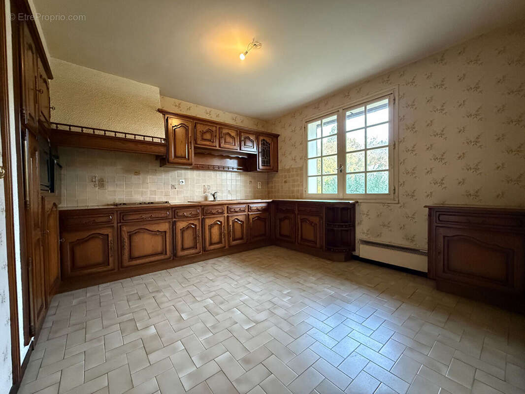 Maison à ESTIVAREILLES