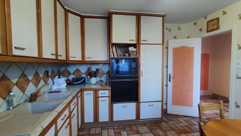 Maison à HAUTEVILLE-LES-DIJON