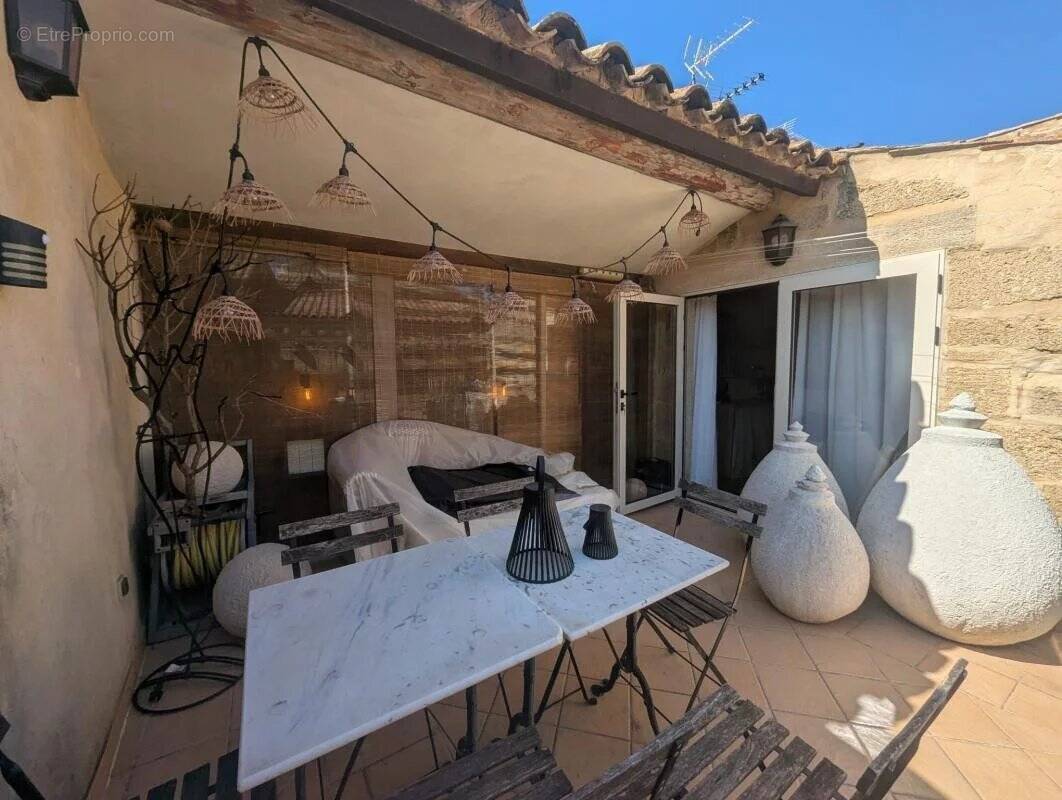 Maison à VERS-PONT-DU-GARD