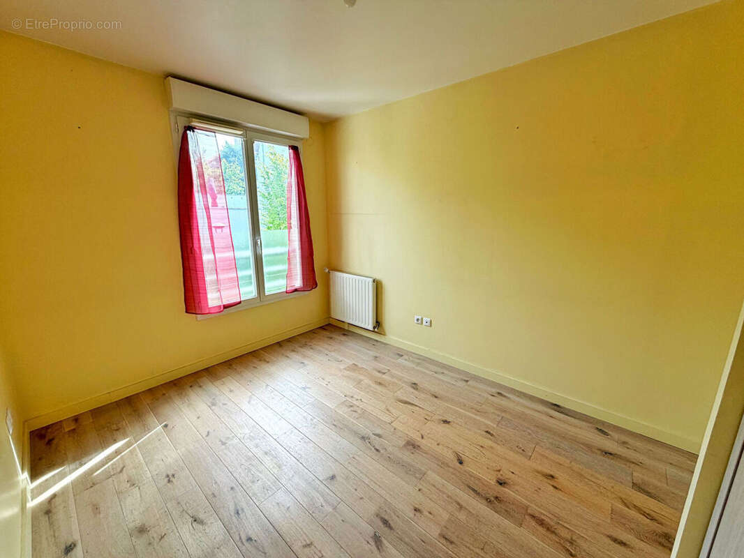 Maison à NANTERRE