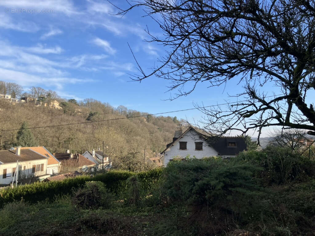 Terrain à GOMETZ-LE-CHATEL