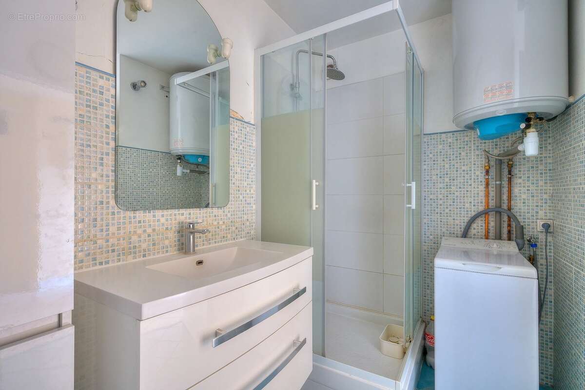 Appartement à vendre 2 pièces ANTONY (92), lumineux très proche RER et tramway - photo 8
