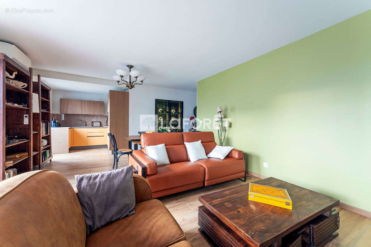Appartement à SAINTE-FOY-LES-LYON