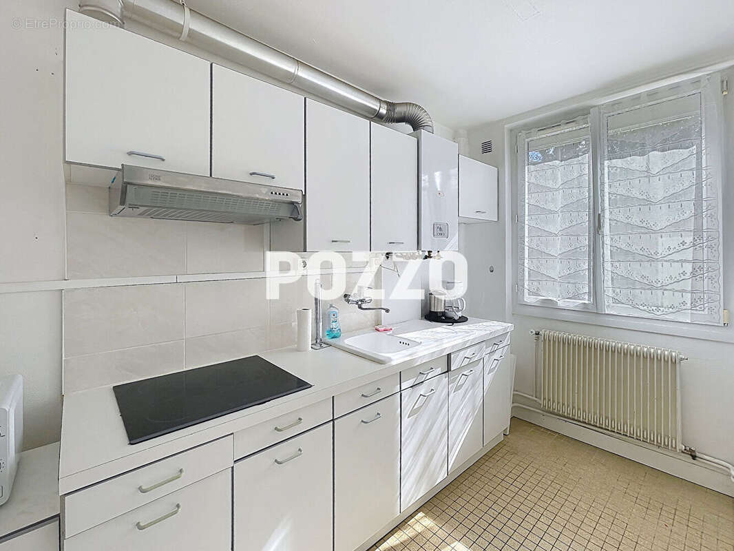 Appartement Caen 2 pièce(s) 47 m2 - Garage fermé - photo 4