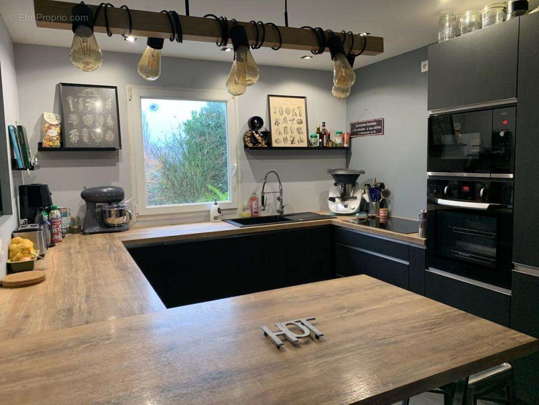 Maison à PLOUGONVEN