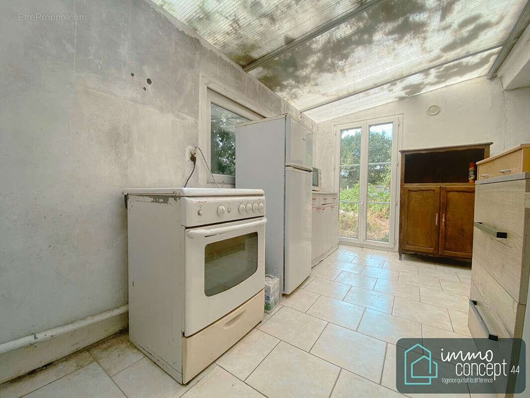 Maison à rénover avec dépendance et grand garage, Cheix-en-Retz, Immo Concept 44 - photo 7