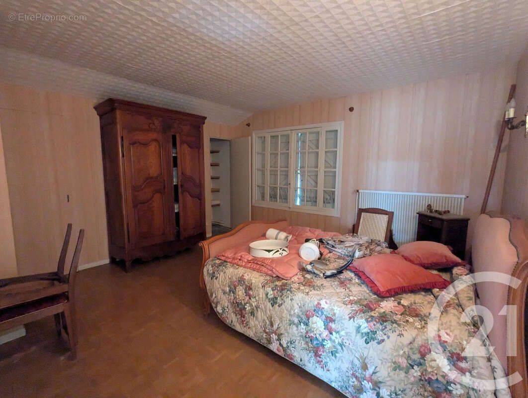 Maison 157 m² à Gaillac  - photo 11