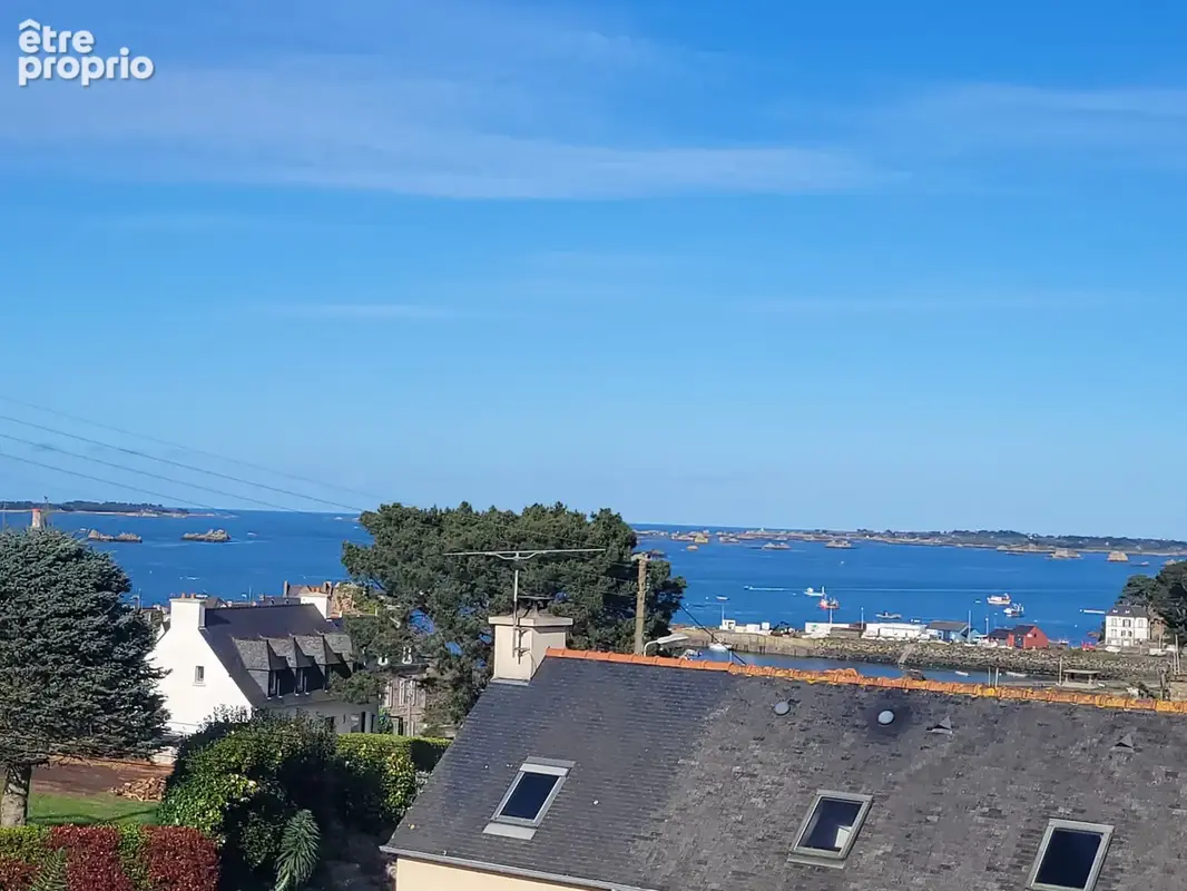Bien d'exception de 150m2, Située en hauteur pour une vue dégagée sur la mer et Bréhat - photo 2