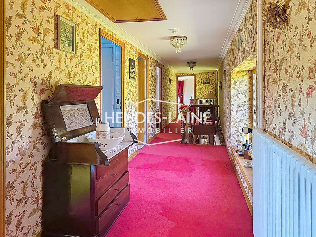 Maison à SAINT-POIS