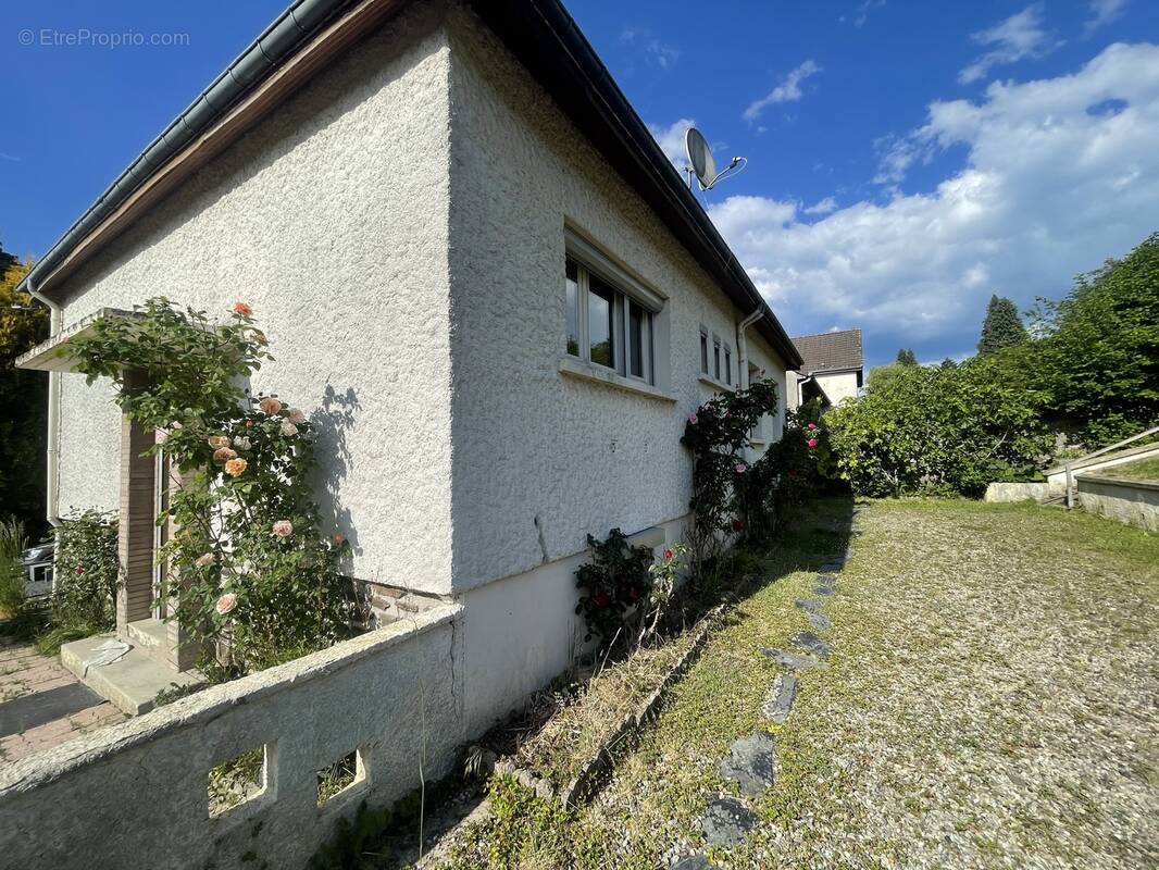 Maison à NOUZONVILLE