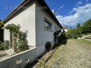 Maison à NOUZONVILLE