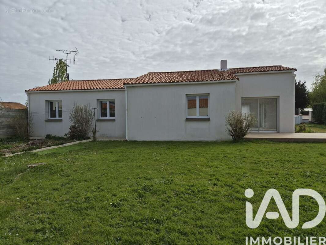 Photo 3 - Maison à NESMY
