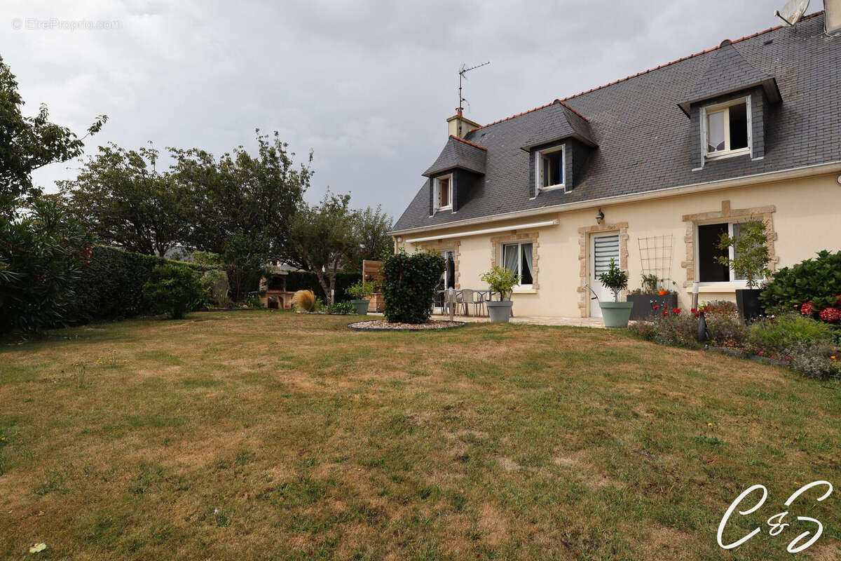 Maison à PLOBANNALEC-LESCONIL