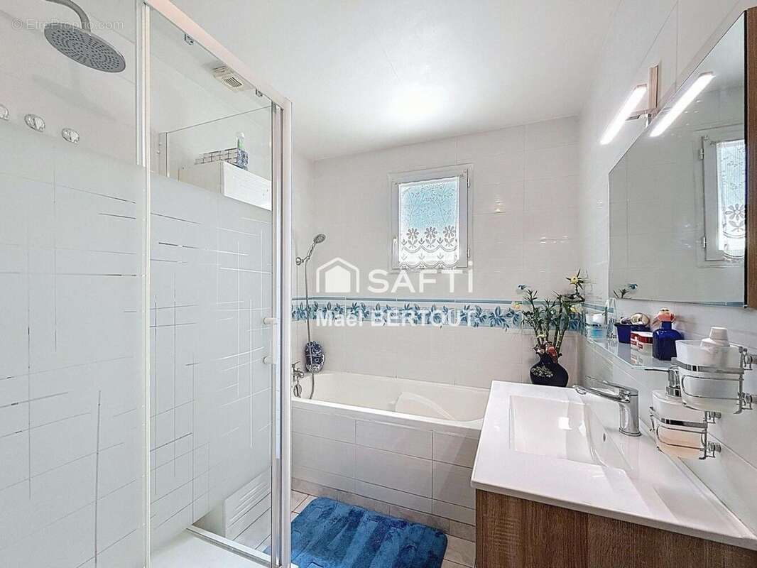 Photo 8 - Maison à LE PONT-DE-BEAUVOISIN