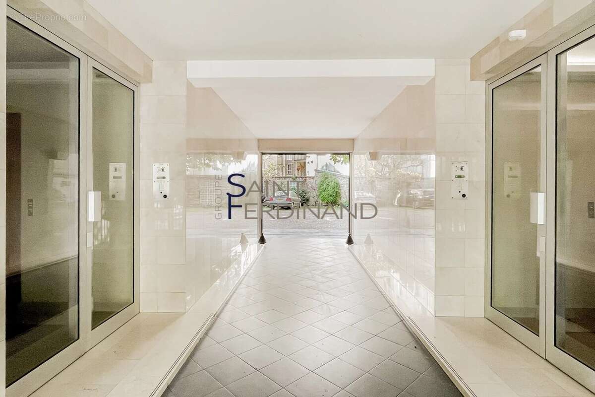 Paris 16 - Molitor - 2 chambres 79 m² - photo 4
